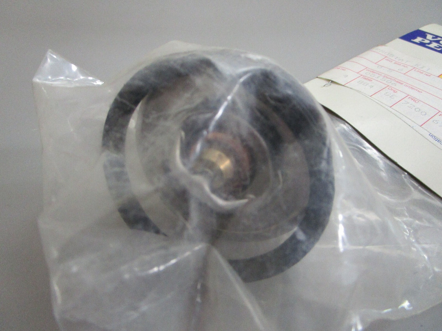 *NEW OEM* 0820 Volvo Penta Thermostat Kit 3831424