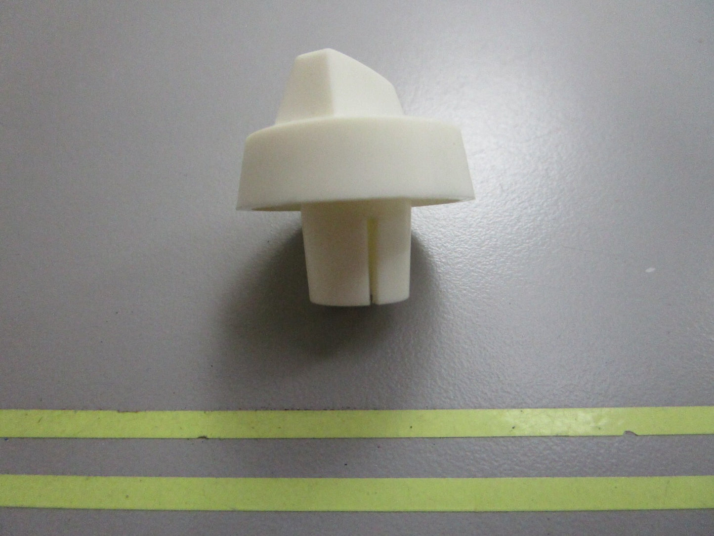 *NEW OEM* 0810 OMC Johnson Evinrude Adjusting Knob 206298 0206298