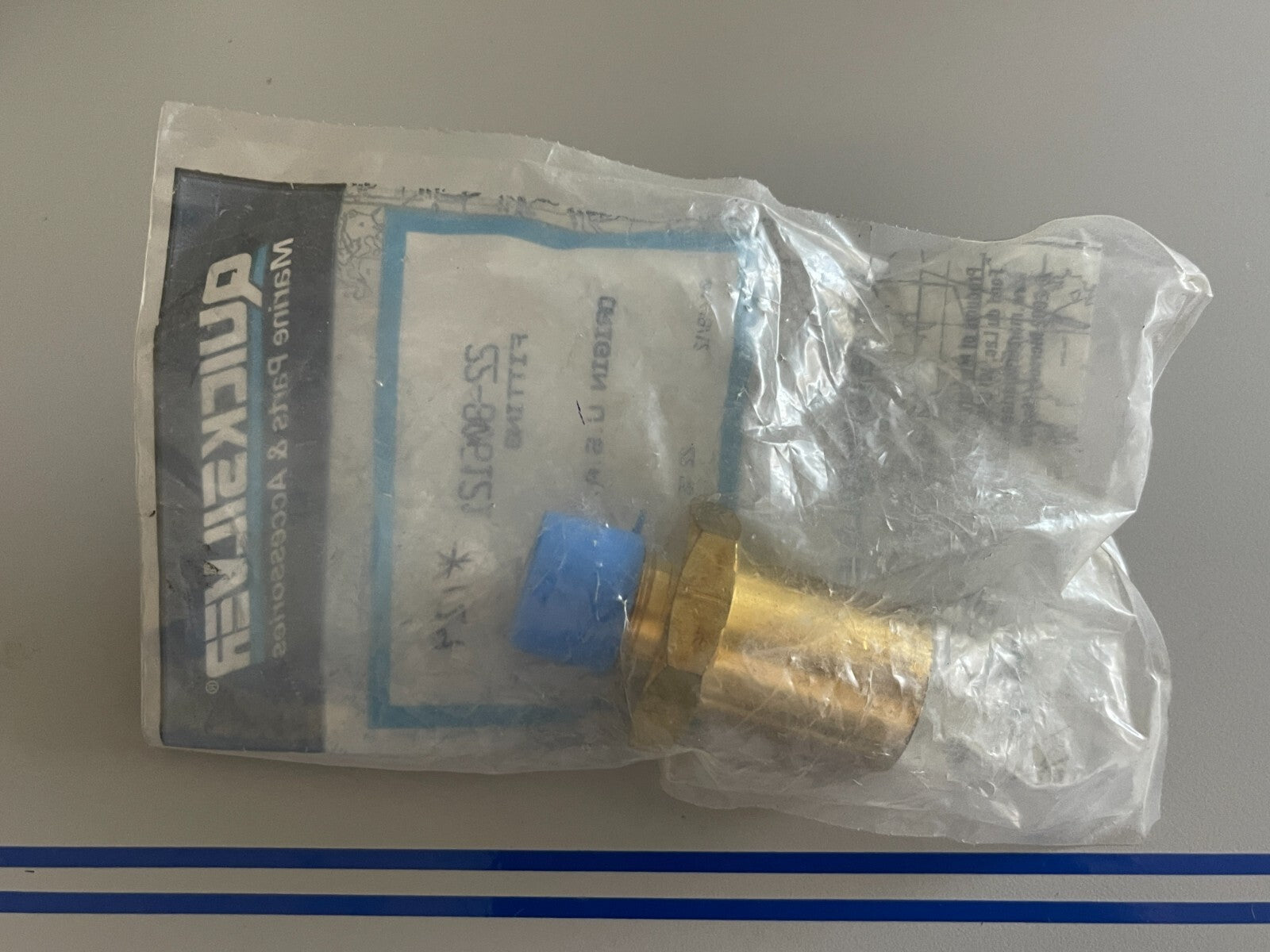 *NEW OEM* 0720 Mercury Quicksilver Fitting 22-806121