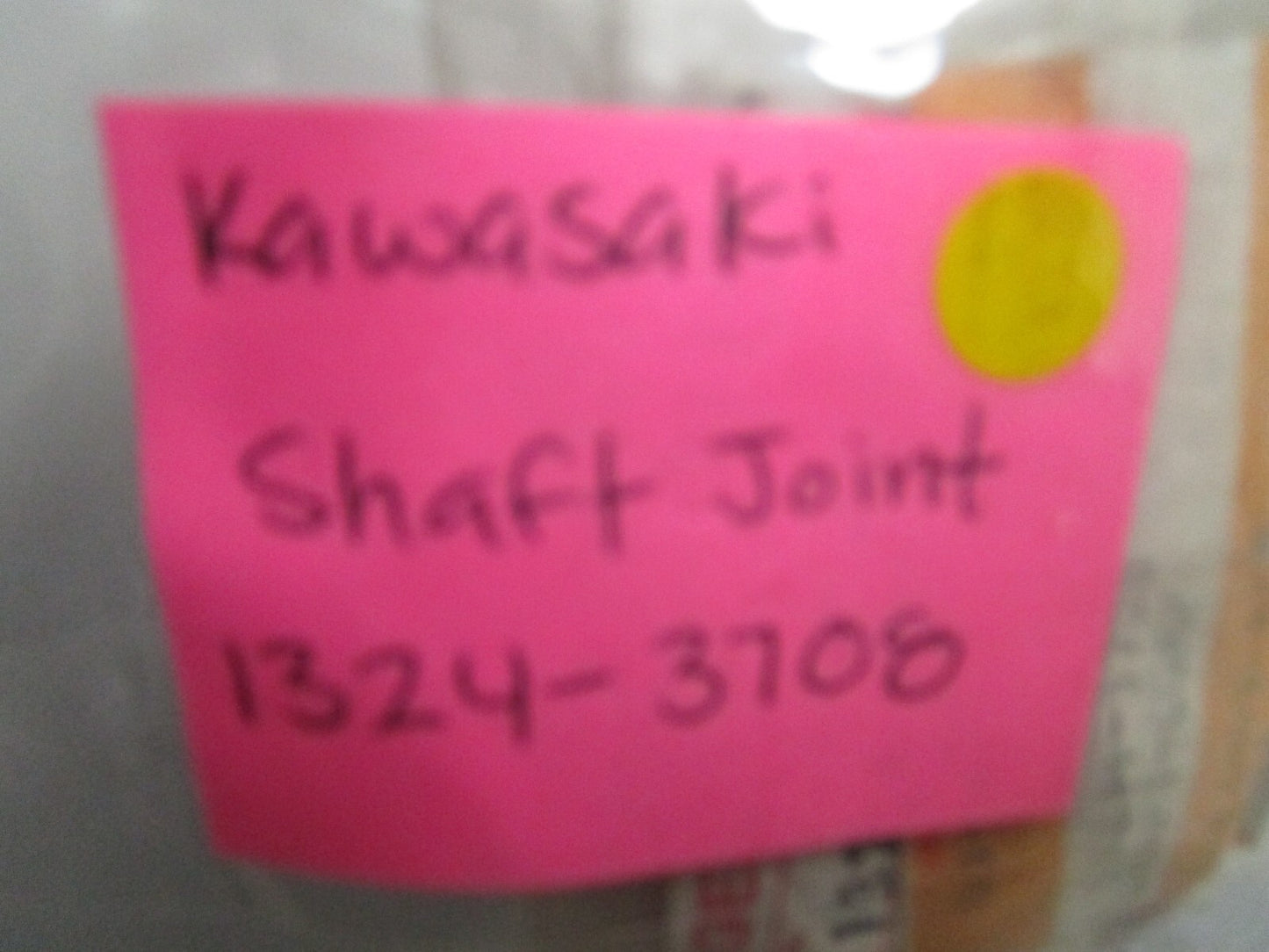 *NEW* 0750 Kawasaki SHAFT JOINT 1324-3708