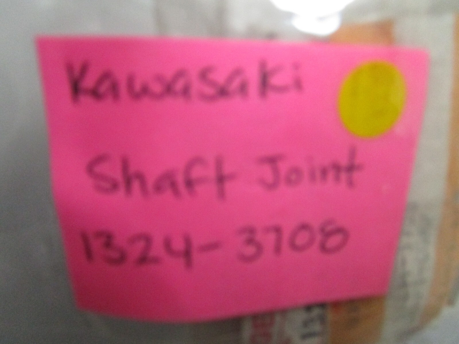*NEW* 0750 Kawasaki SHAFT JOINT 1324-3708