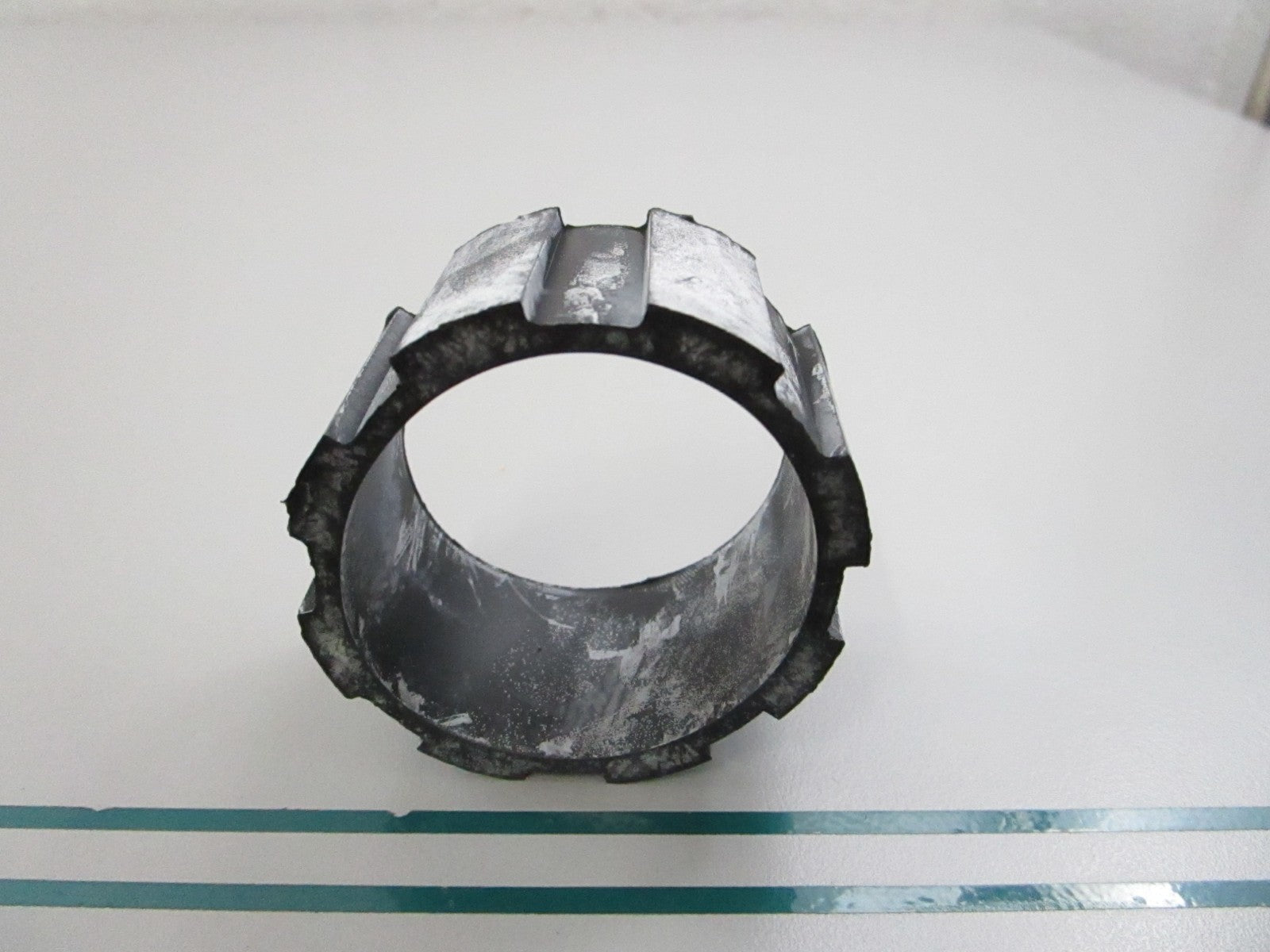 NEW OEM 6E5-81922-01-00 Yamaha Grommet 0810