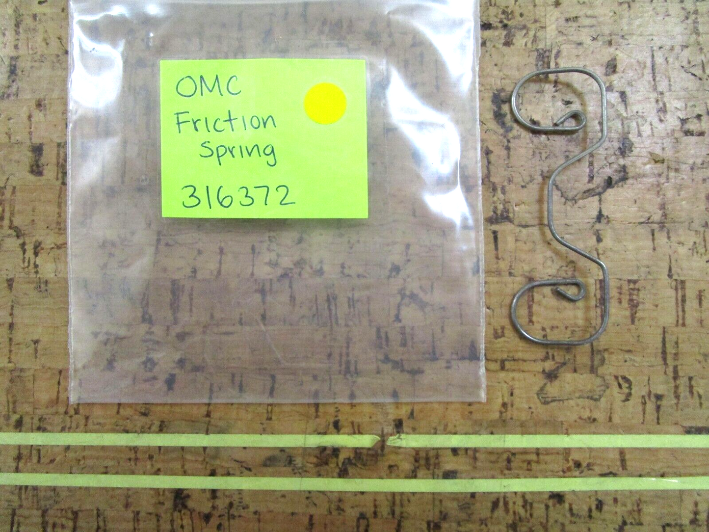 *NEW OEM* 0750 OMC Johnson Evinrude FRICTION SPRING 316372 0316372