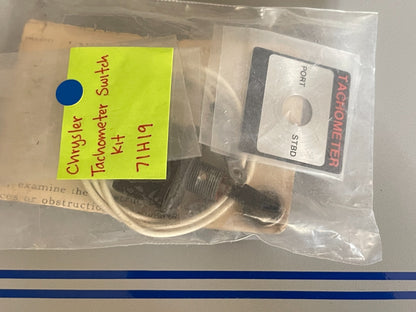 *NEW OEM* 0810 Chrysler Tachometer Switch Kit 71H19