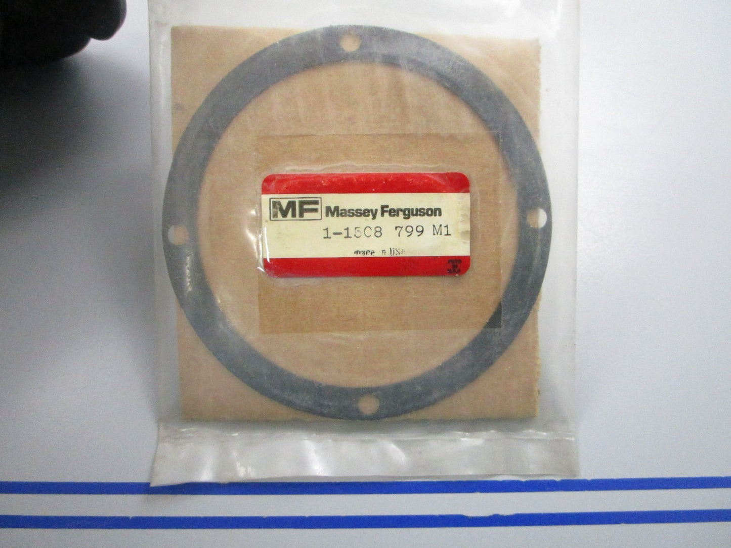 NEW OEM 1508799M1 Massey Ferguson Gasket 0810