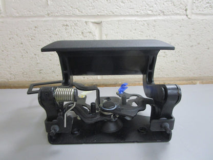 *NEW OEM* 0820 GM Tail Gate Lock Package 1782393
