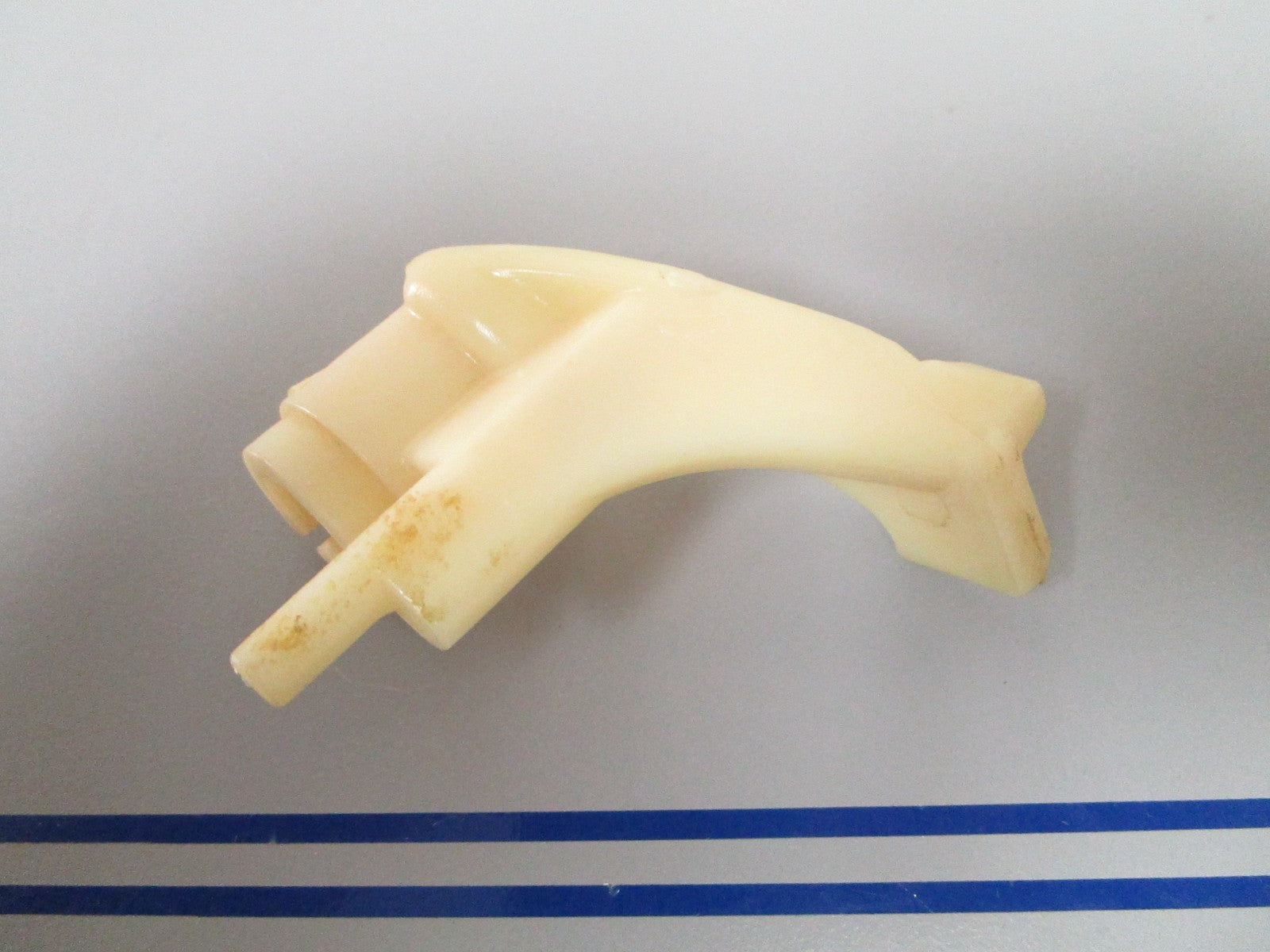 NEW OEM 317657 0317657 OMC Johnson Evinrude Lever 0720