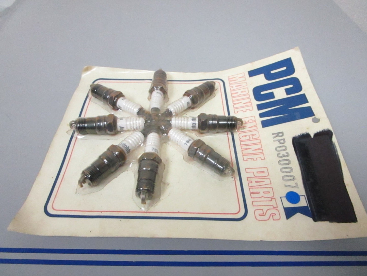 NEW OEM RP030007 Pleasure Craft Marine PCM Autolite #764 Spark Plug Set 0720