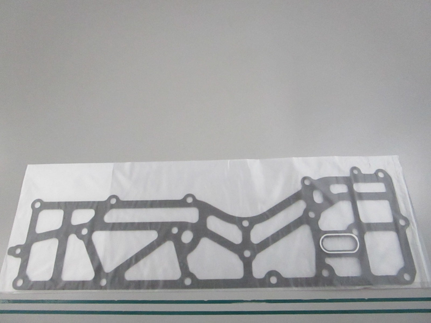 NEW OEM 67F-41114-A2-00 Yamaha Gasket 0810