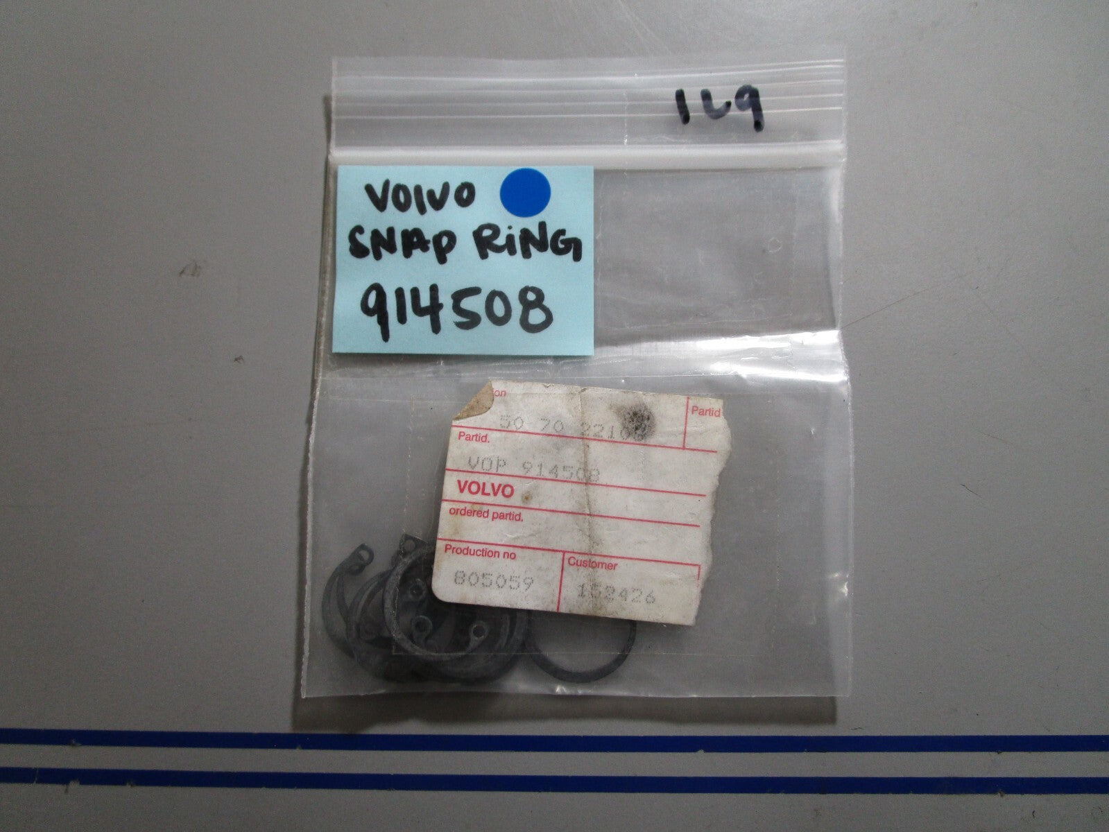 *NEW OEM* (LOT OF 9) 0810 Volvo Penta Snap Ring 914508