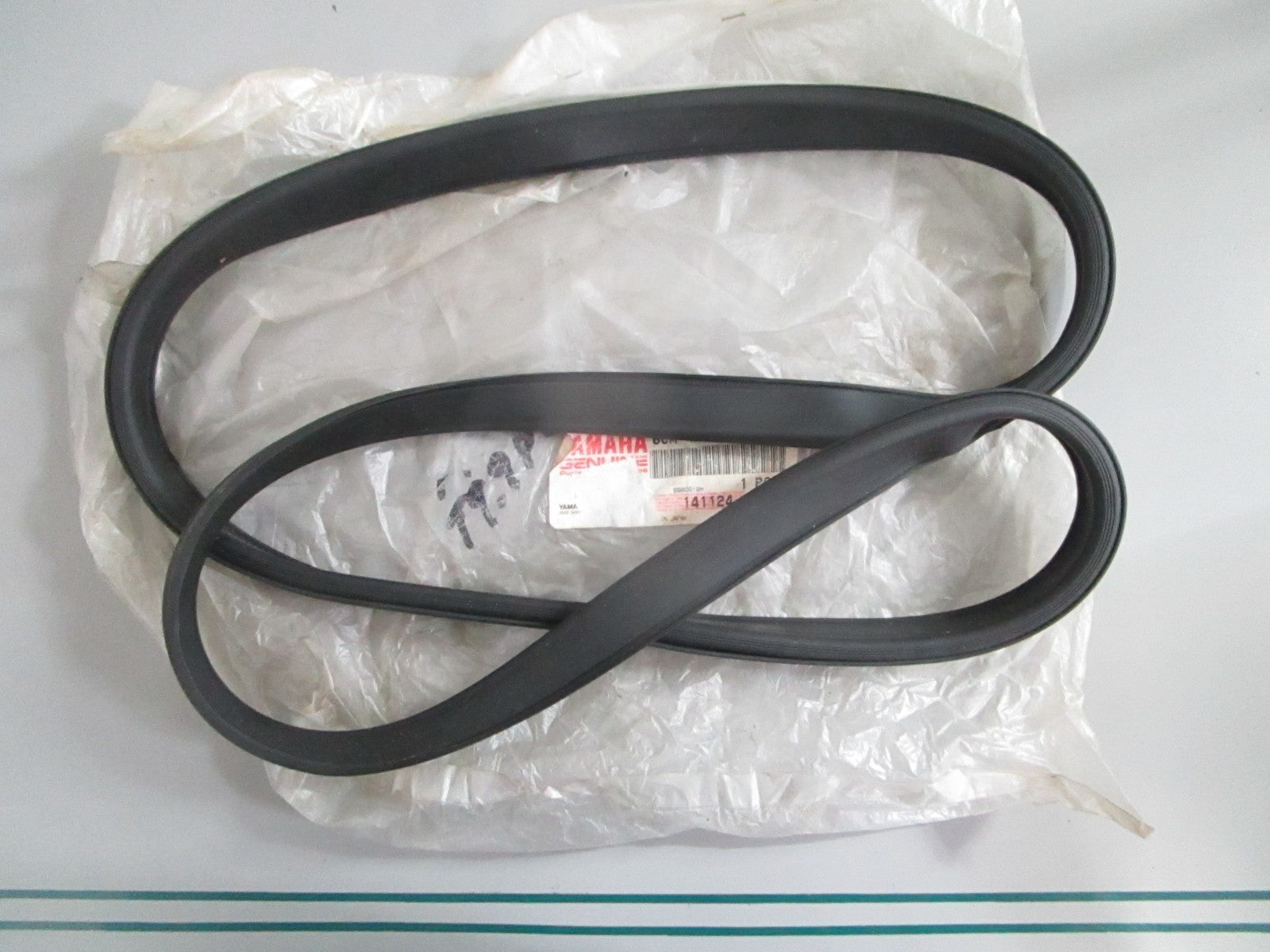 NEW OEM 66M-42615-00-00 Yamaha Seal 0820