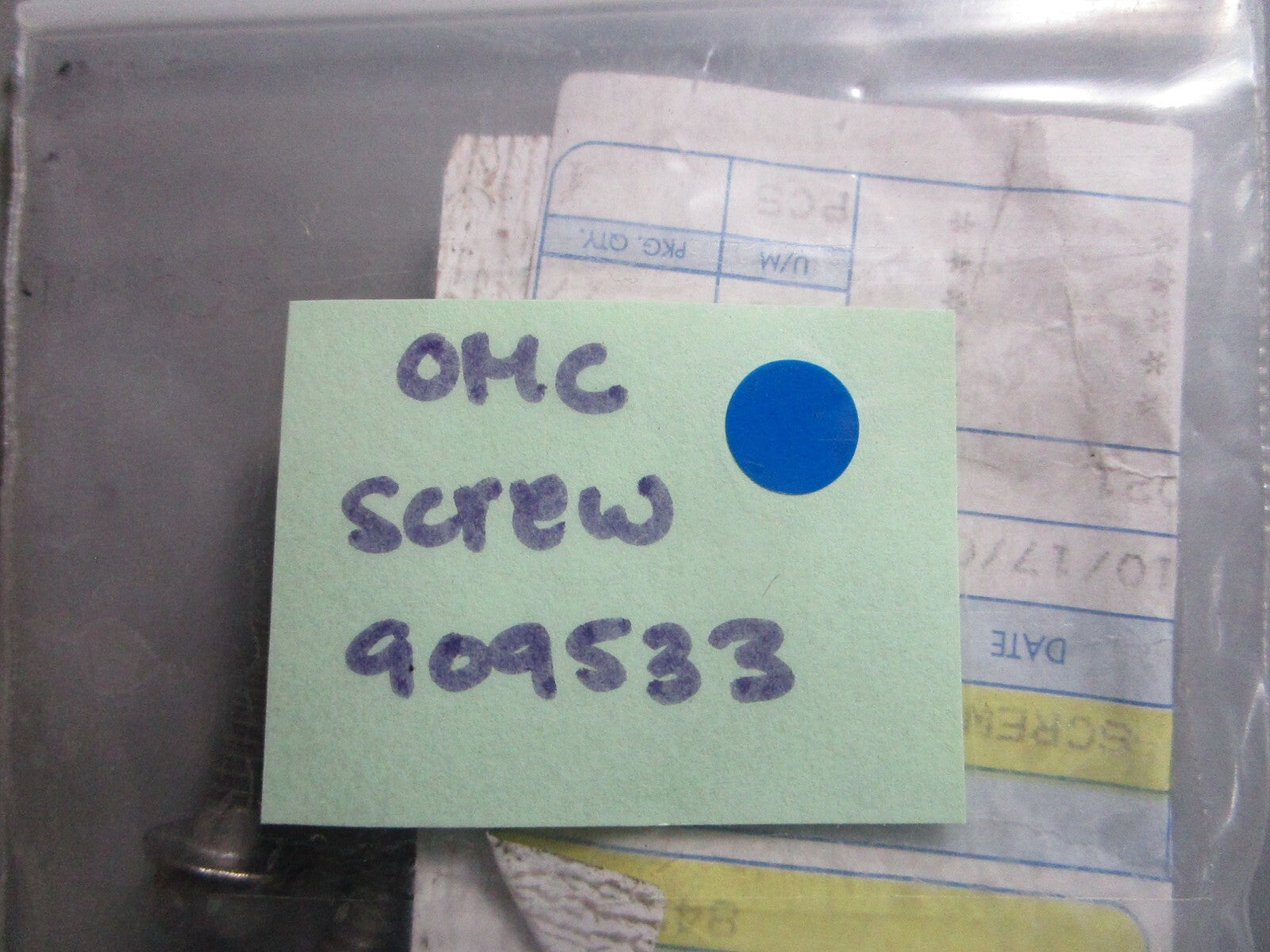 *NEW OEM* (LOT OF 5) 0810 OMC Johnson Evinrude Screw 909533 0909533