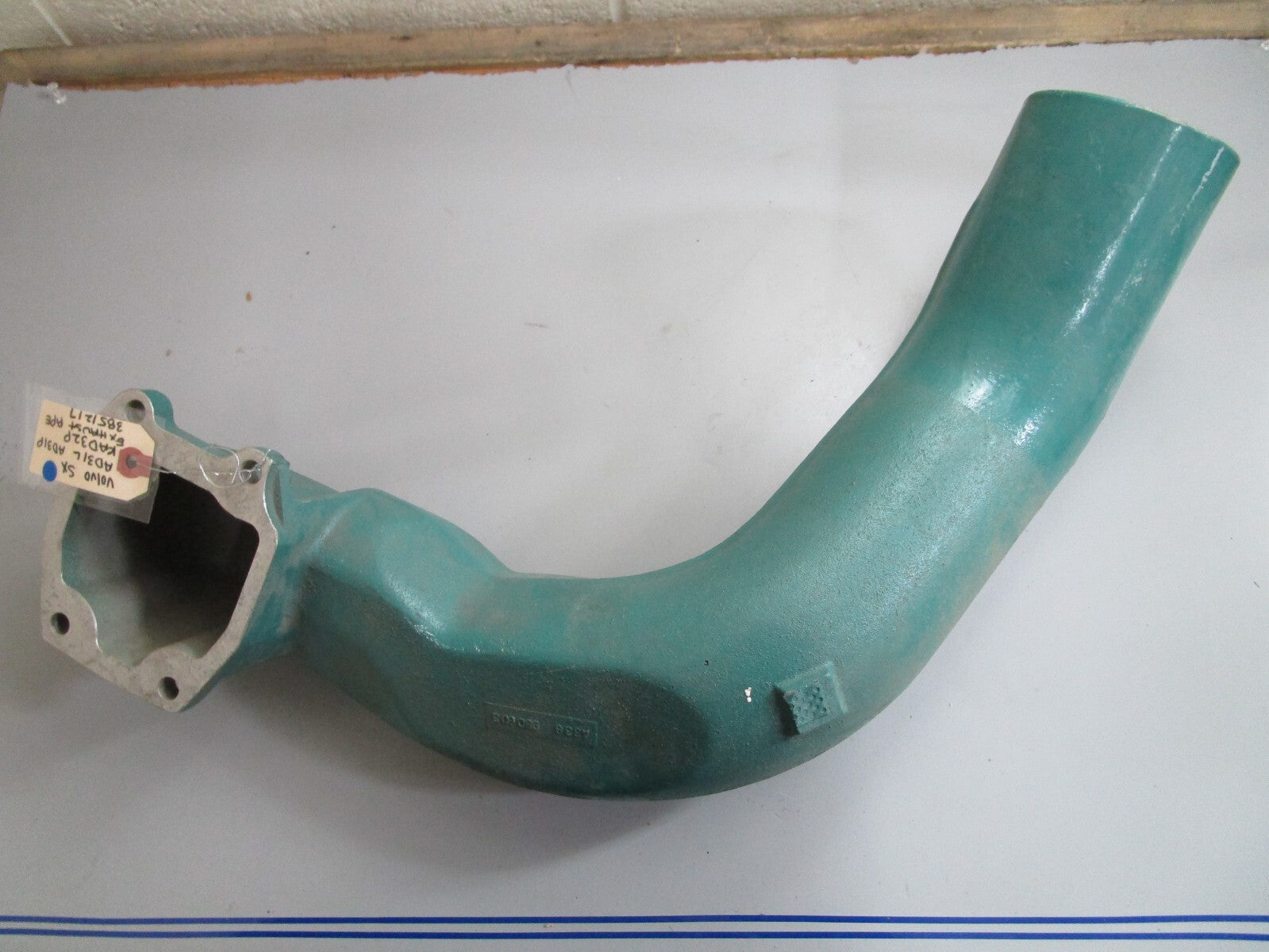 *NEW OEM* 0820 Volvo Penta SX AD31L AD31P KAD32P Exhaust Pipe 3851217