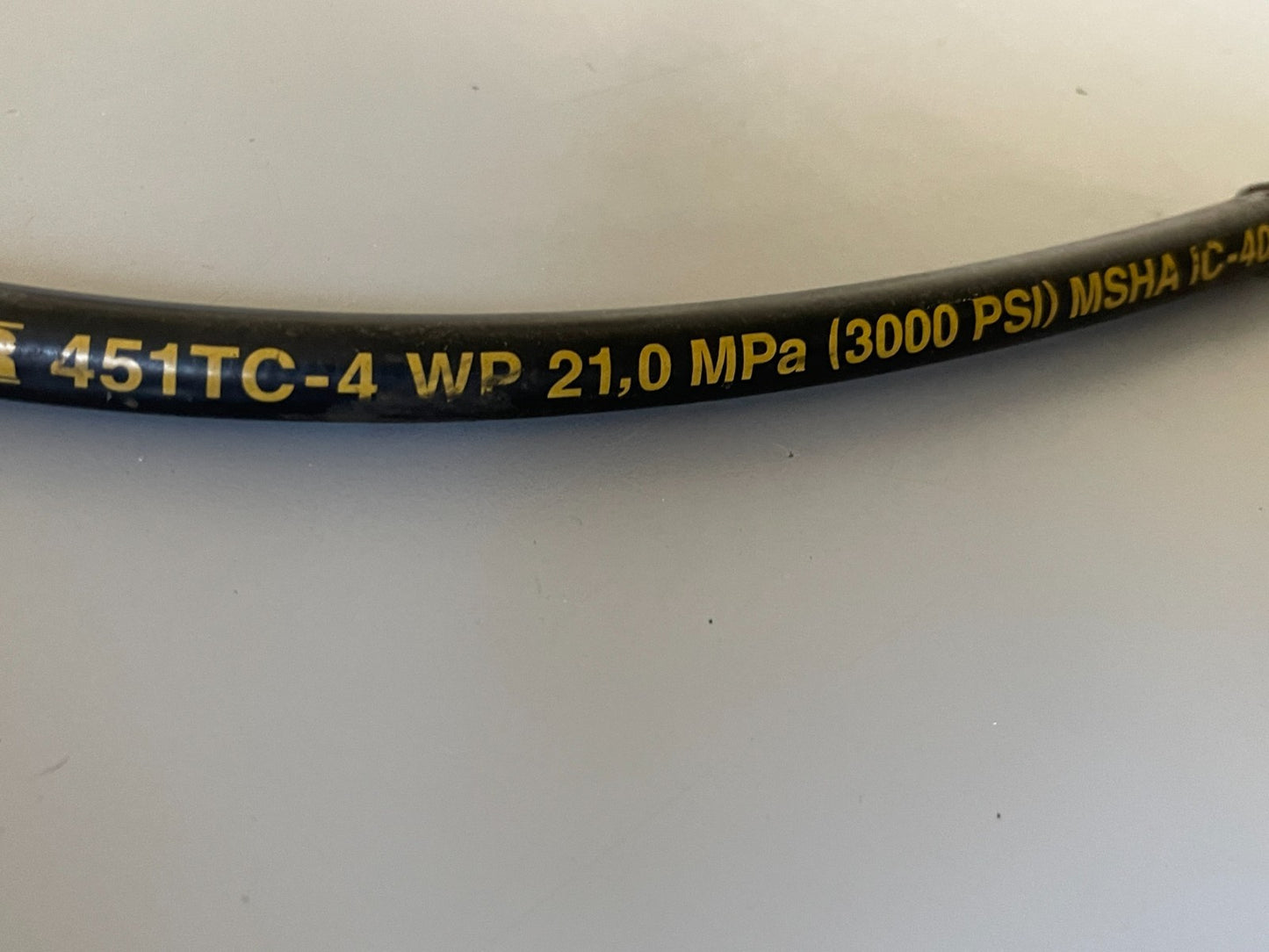 John Deere TCA13531 NEW OEM Hydraulic Hose Golf Turf Mower NOS 0720