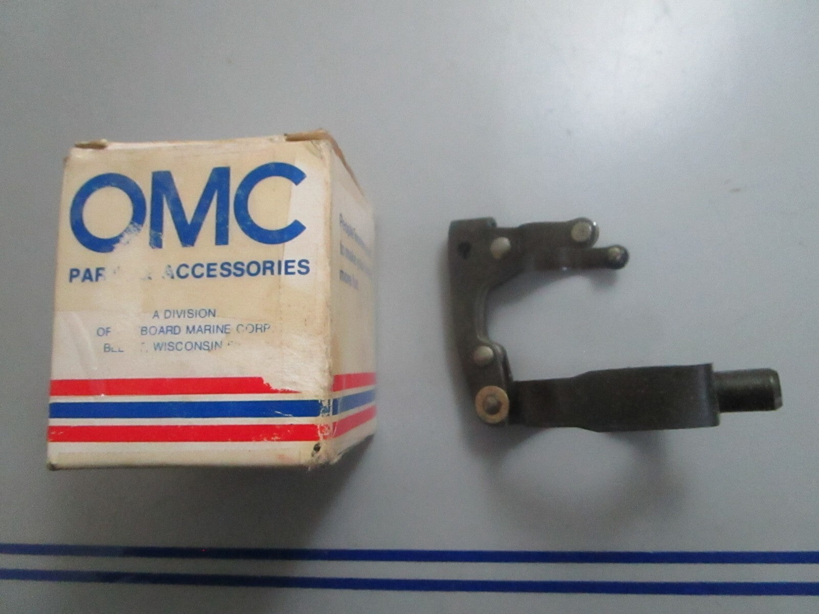 *NEW OEM* 0820 OMC Johnson Evinrude Shift Lever & Yoke 388416 0388416