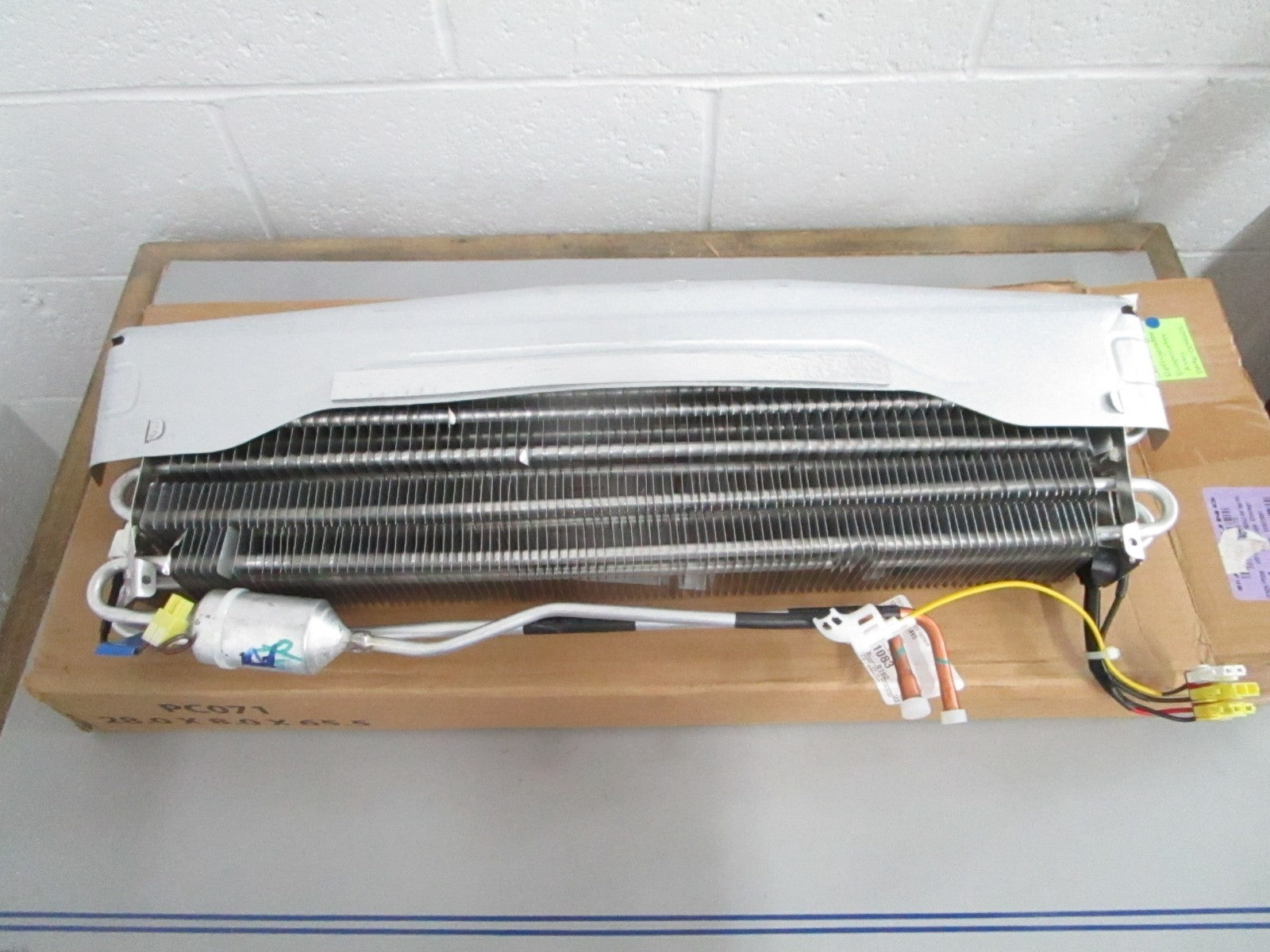 *NEW OEM* 0820 Samsung Refrigerator Evaporator Assy DA96-00460L