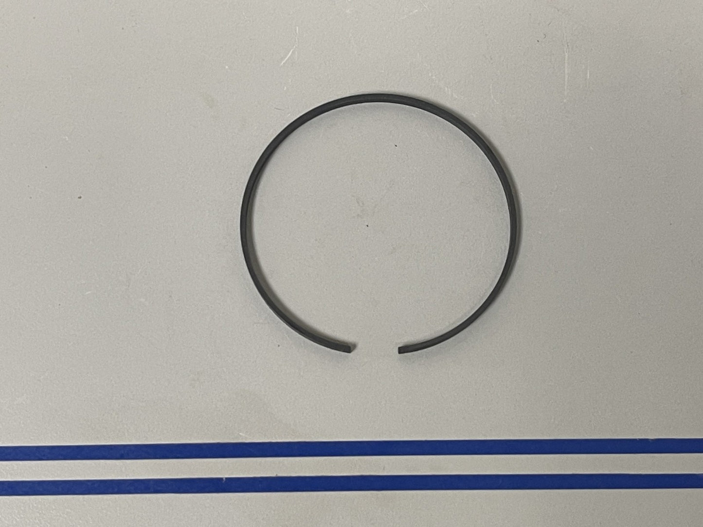 *NEW OEM* 0670 Mercury Quicksilver Piston Ring F316579