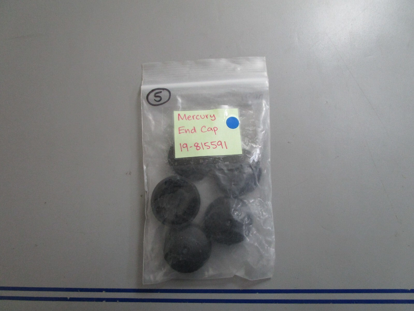 *NEW OEM* 0770 Mercury Quicksilver End Cap 19-815591