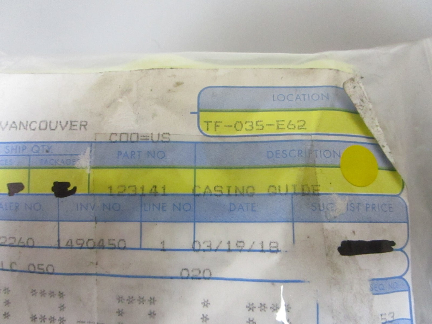 *NEW OEM* 0810 OMC Johnson Evinrude Casing Guide 123141 0123141