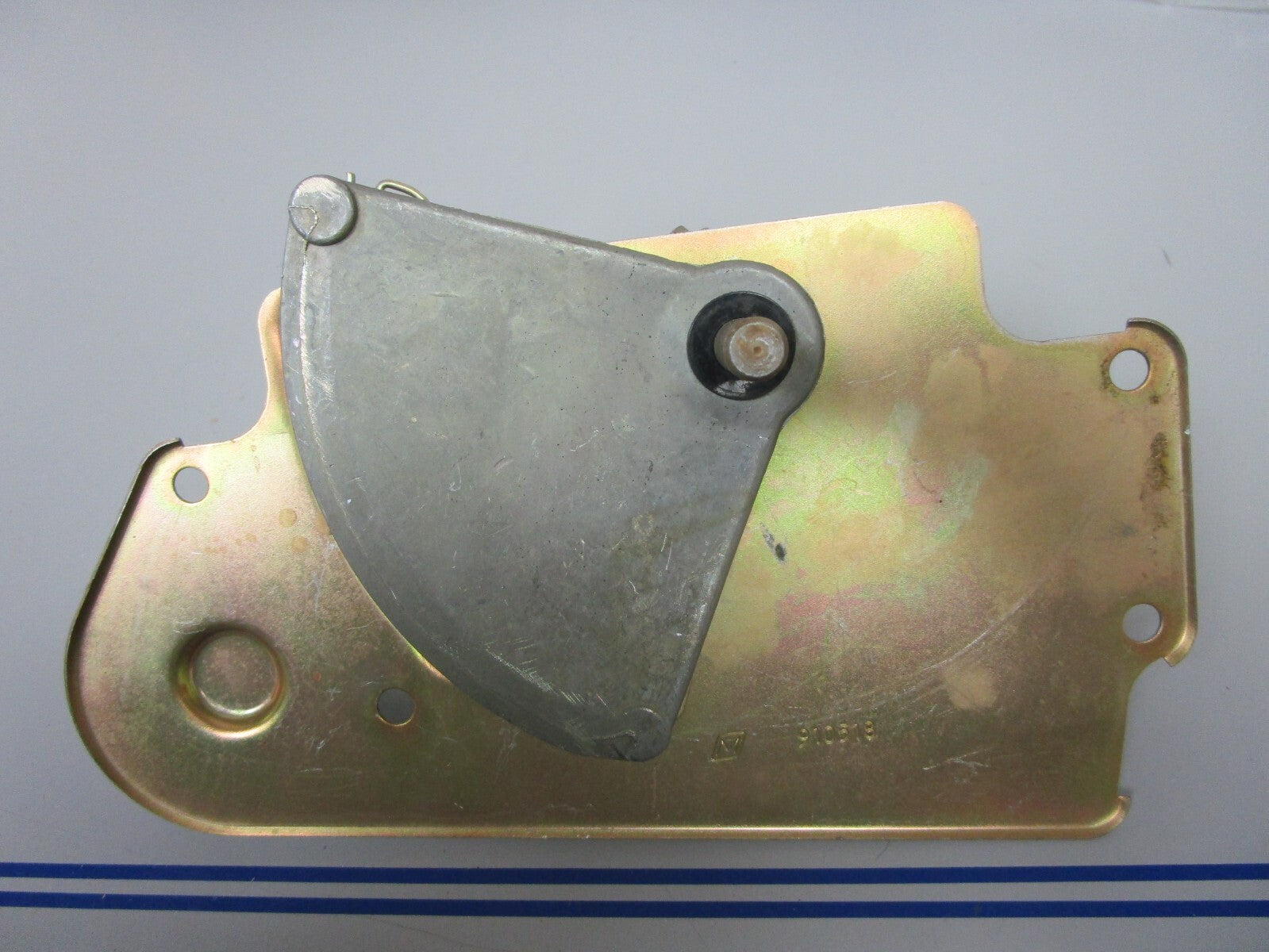 *NEW OEM* 0810 OMC Johnson Evinrude Shift Housing Cover Ay 982761 982763 982762