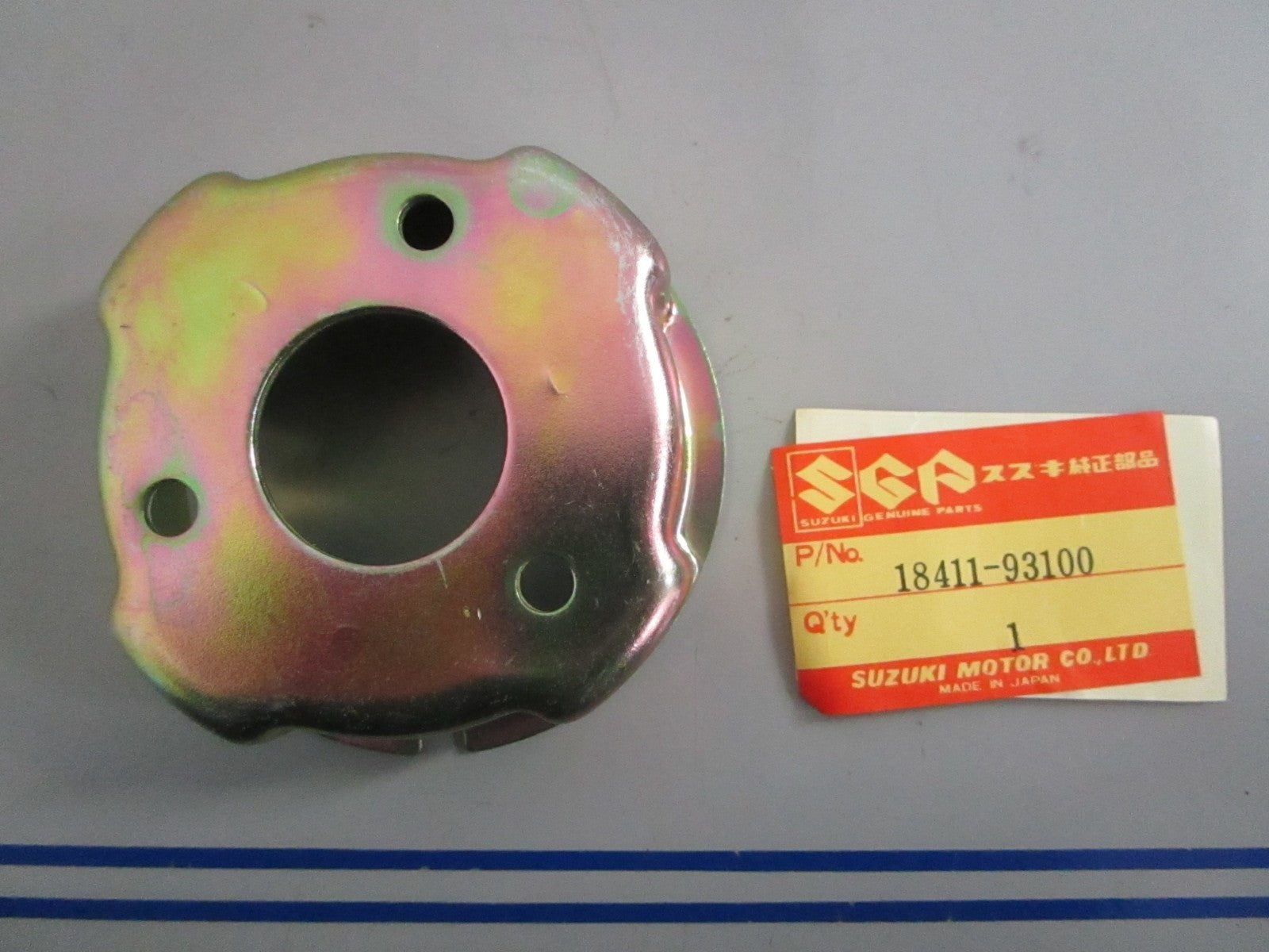 NEW OEM 18411-93100 Suzuki Starter Cup 0820
