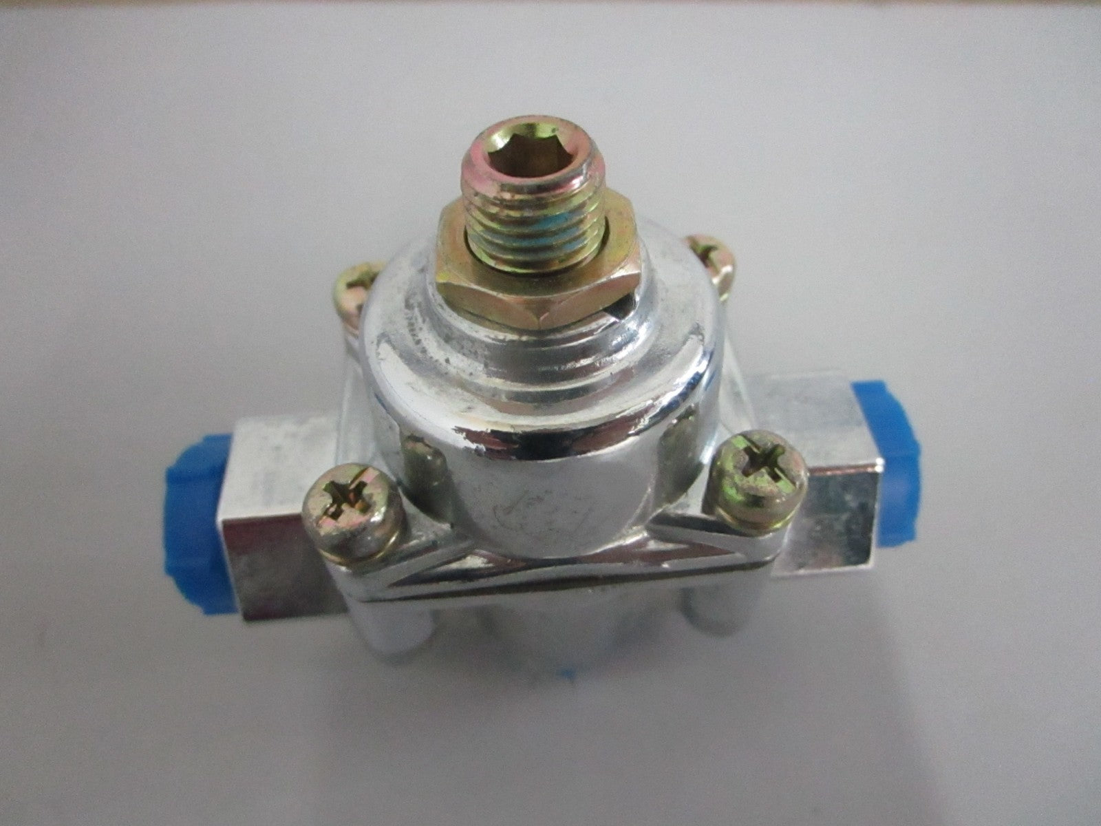 *NEW OEM* 0820 Holley Fuel Pressure Regulator 12-882