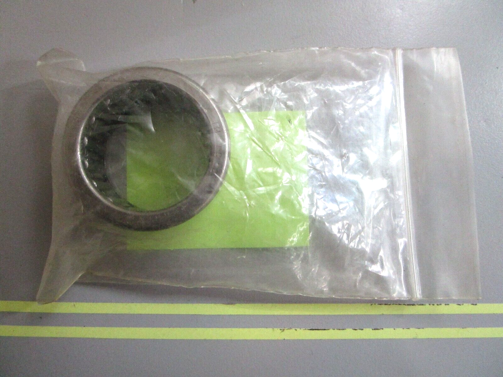 *NEW OEM* 0810 OMC Johnson Evinrude Bearing 383119 0383119