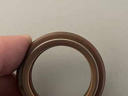 *NEW OEM* 0810 OMC Johnson Evinrude Oil Seal 333096 0333096