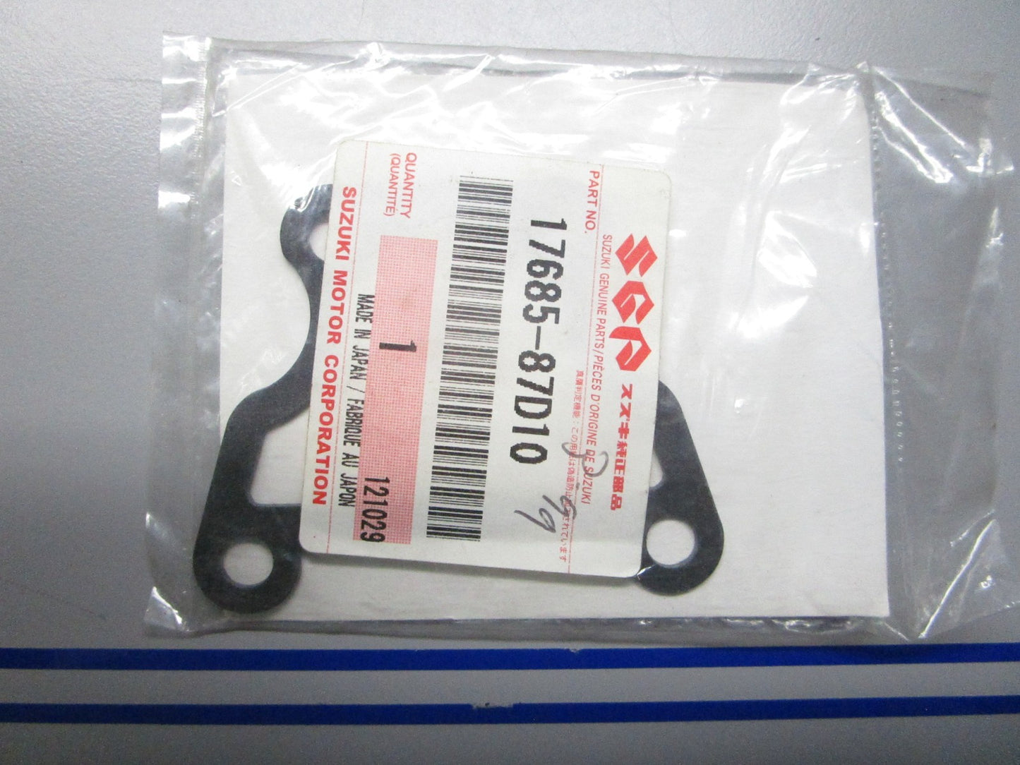 *NEW OEM* 0810 Suzuki Gasket 17685-87D10
