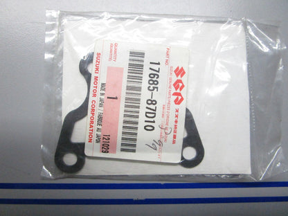 *NEW OEM* 0810 Suzuki Gasket 17685-87D10