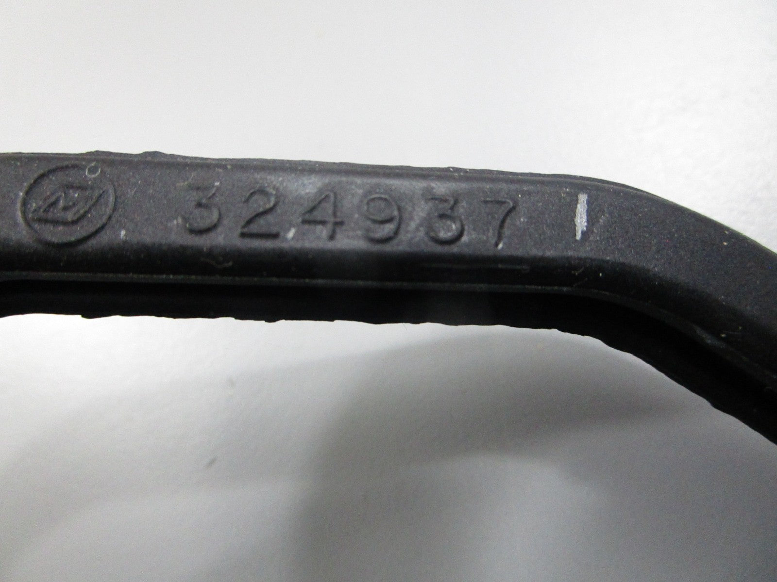 *NEW OEM* 0810 OMC Johnson Evinrude Seal 324937 0324937