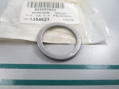 NEW 504003900 Ski-Doo Spacer 0810