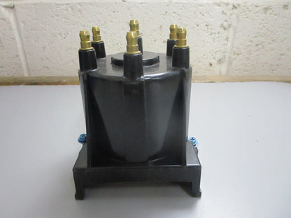 *NEW OEM* 0810 Volvo Penta Distributor Cap 3854331