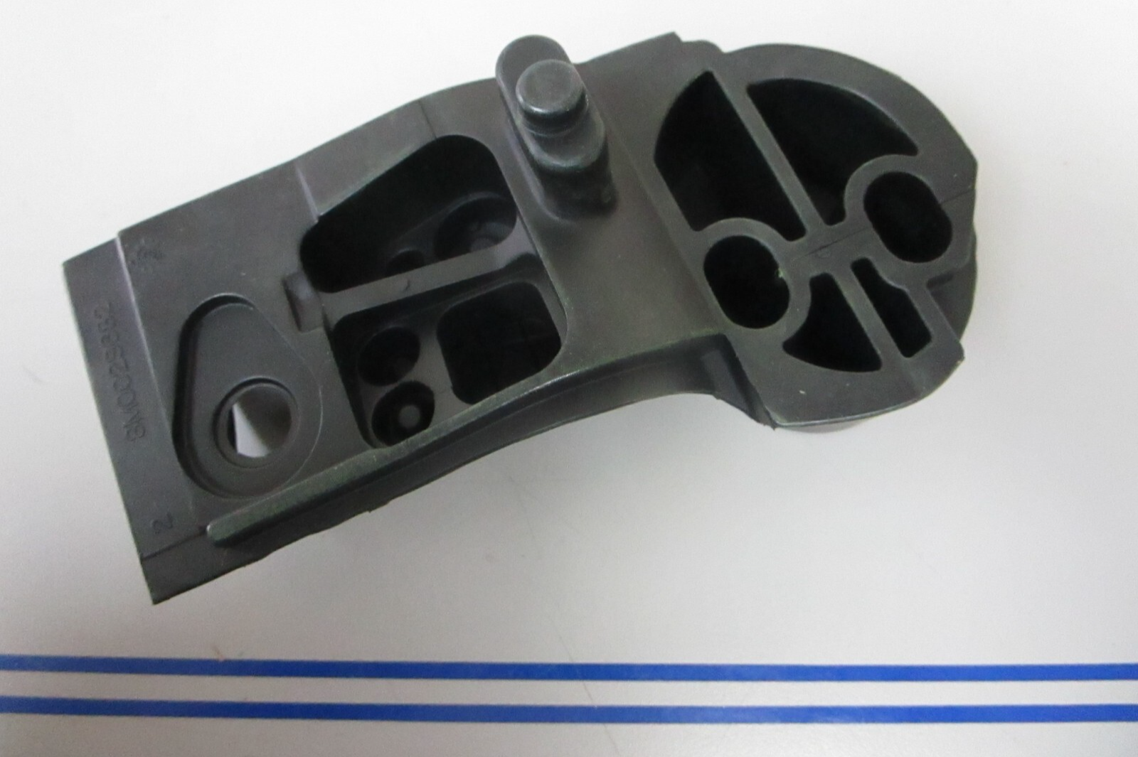 *NEW OEM* 0720 Mercury Quicksilver Grommet 25-8M0028682