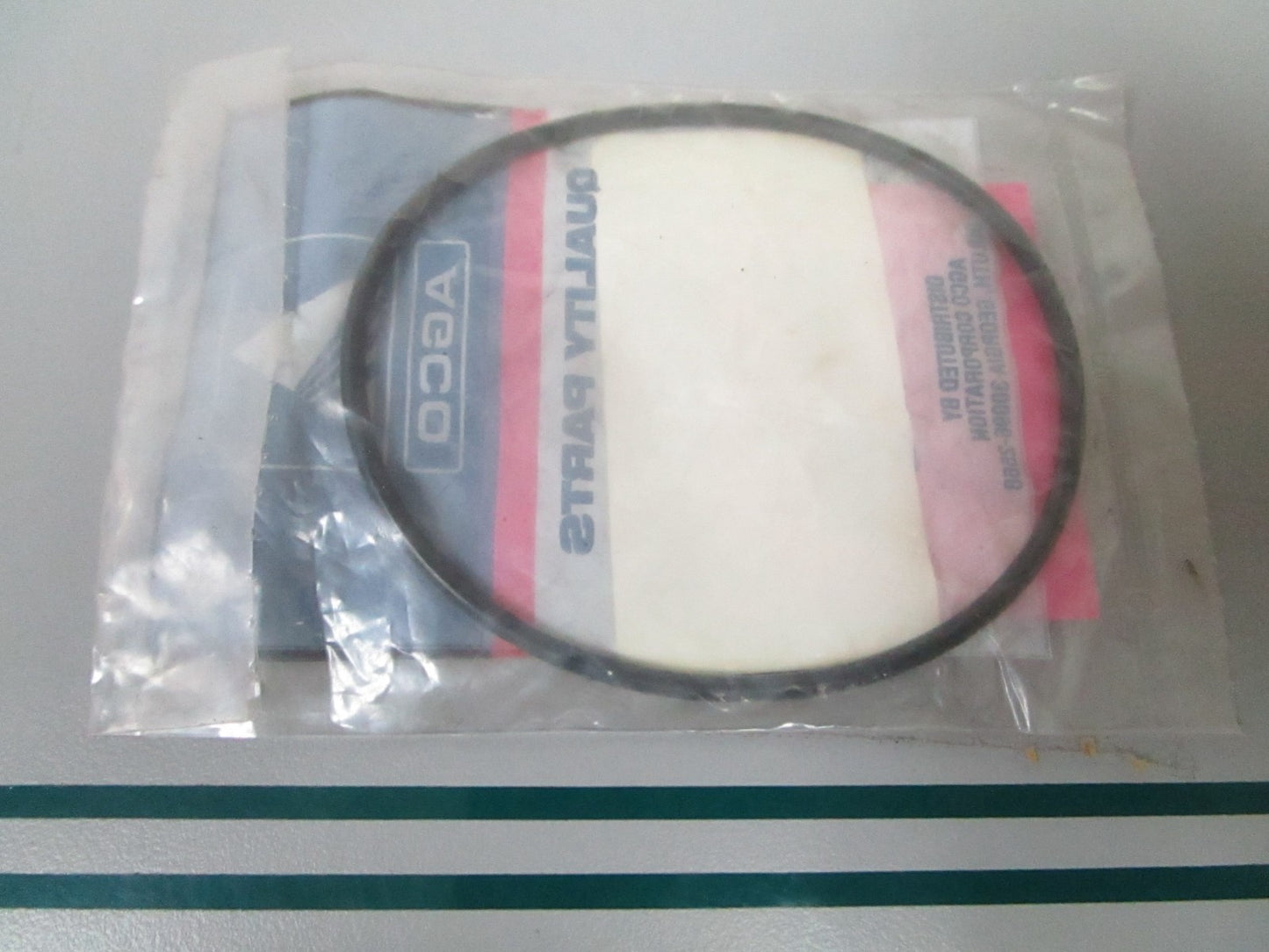 NEW OEM 72094340 AGCO Oil Seal 0810