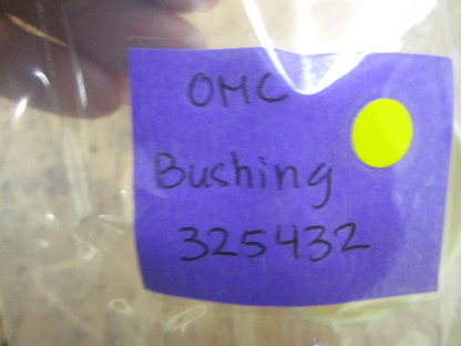 *NEW OEM* 0750 OMC Johnson Evinrude BUSHING 325432 0325432