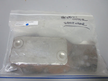 *NEW OEM* 0720 Cummins Oil Cooler 3959031
