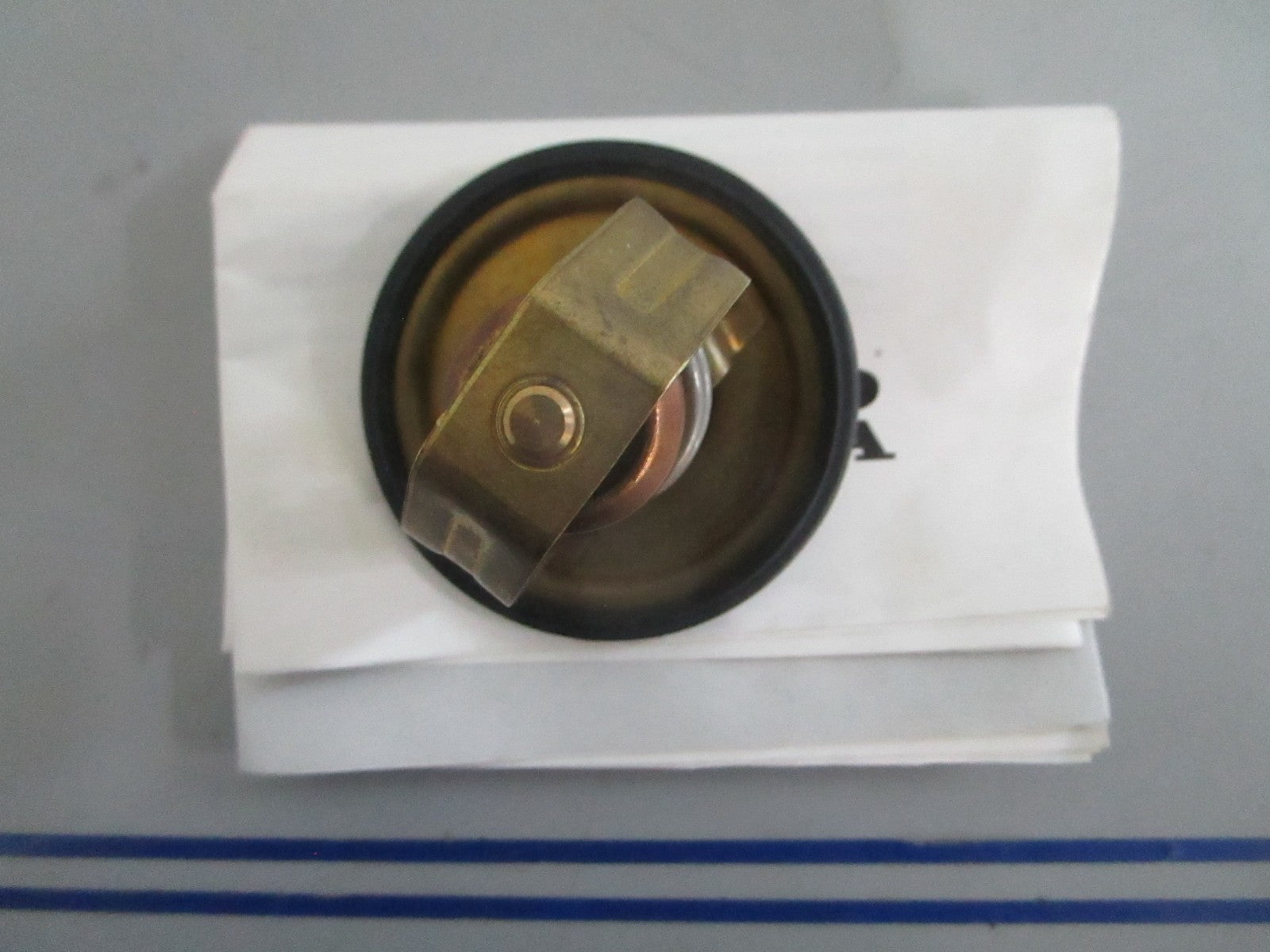 *NEW OEM* 0820 Volvo Penta Thermostat Kit 876080