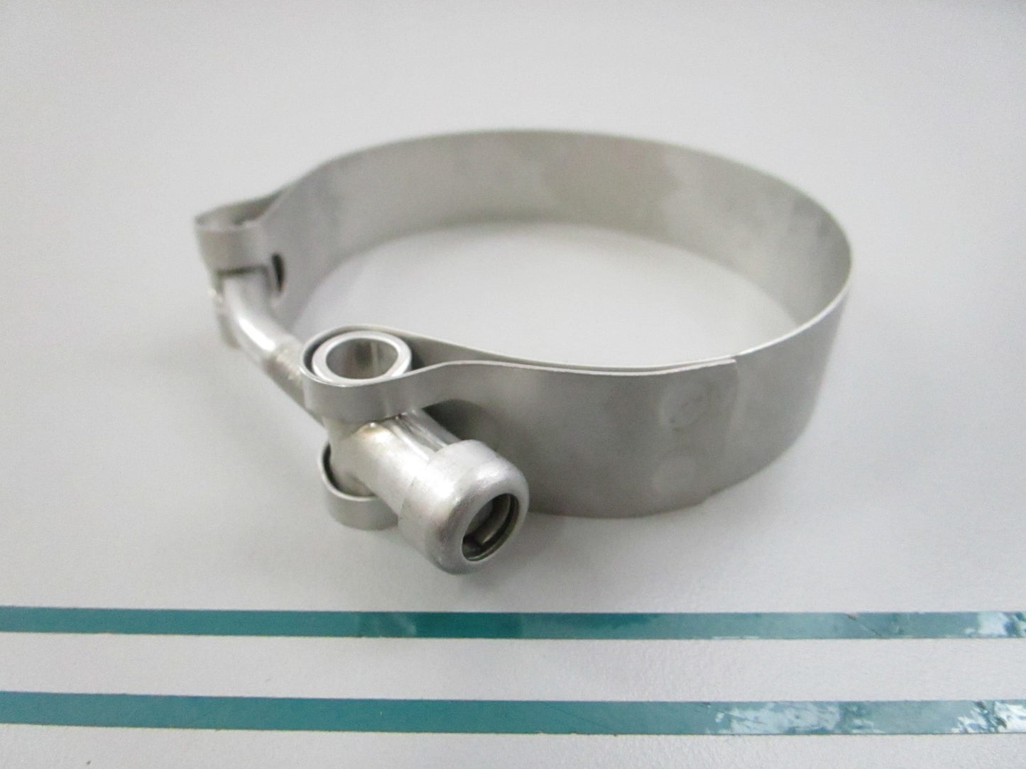 NEW OEM 54-844664 Mercury Quicksilver Clamp 0810