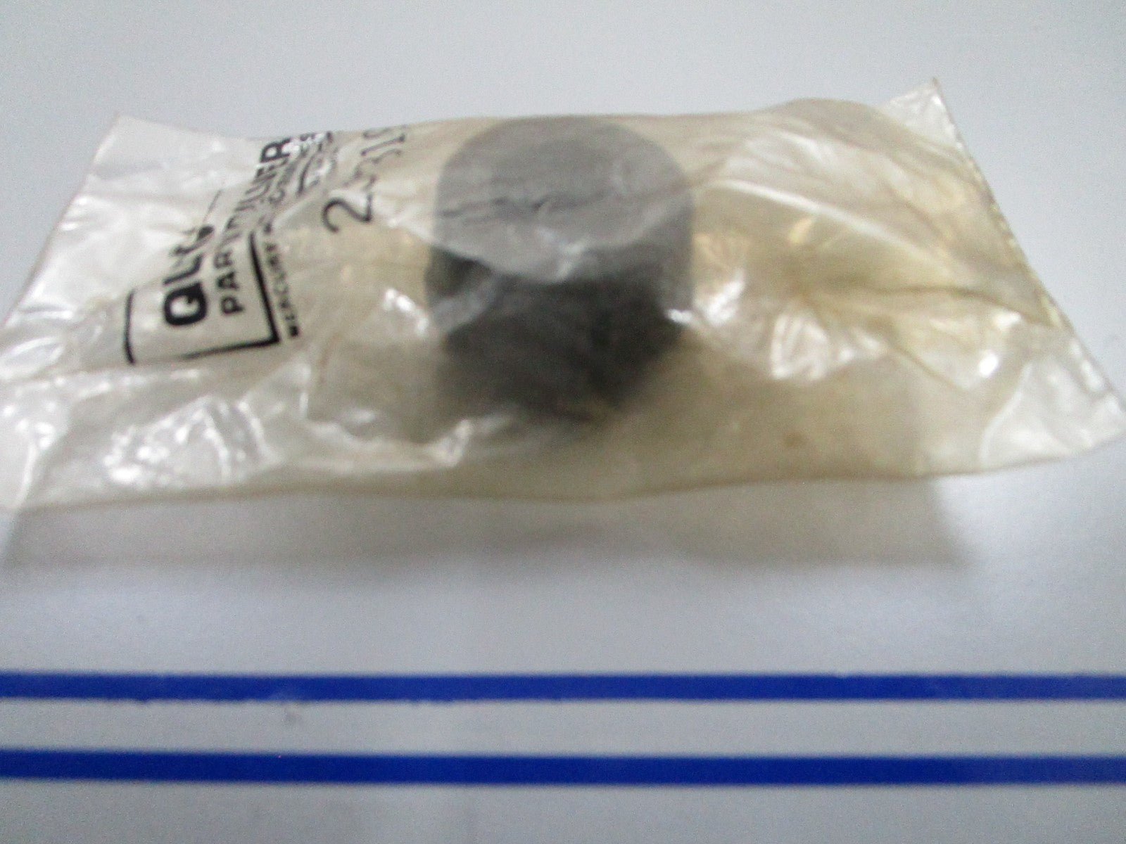 *NEW OEM* 0810 Mercury Quicksilver Bushing 23-28198