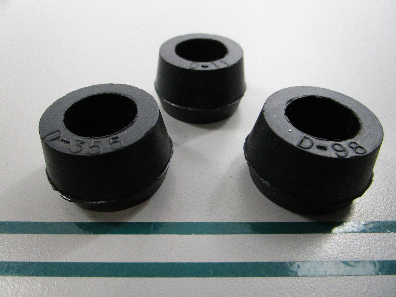 NEW OEM (LOT OF 3) 23-28055 Mercury Quicksilver Bushing 0810