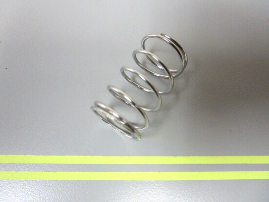 *NEW OEM* 0750 OMC Johnson Evinrude  SPRING 336826 0336826