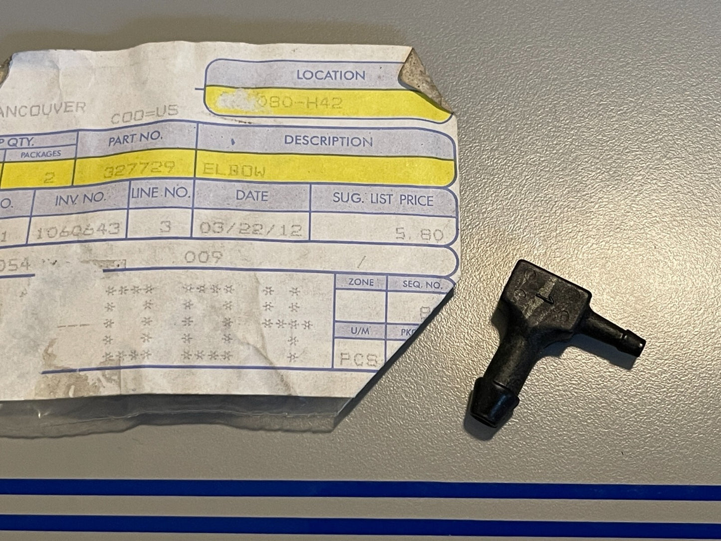 *NEW OEM* 0810 OMC Johnson Evinrude Elbow 327729 0327729