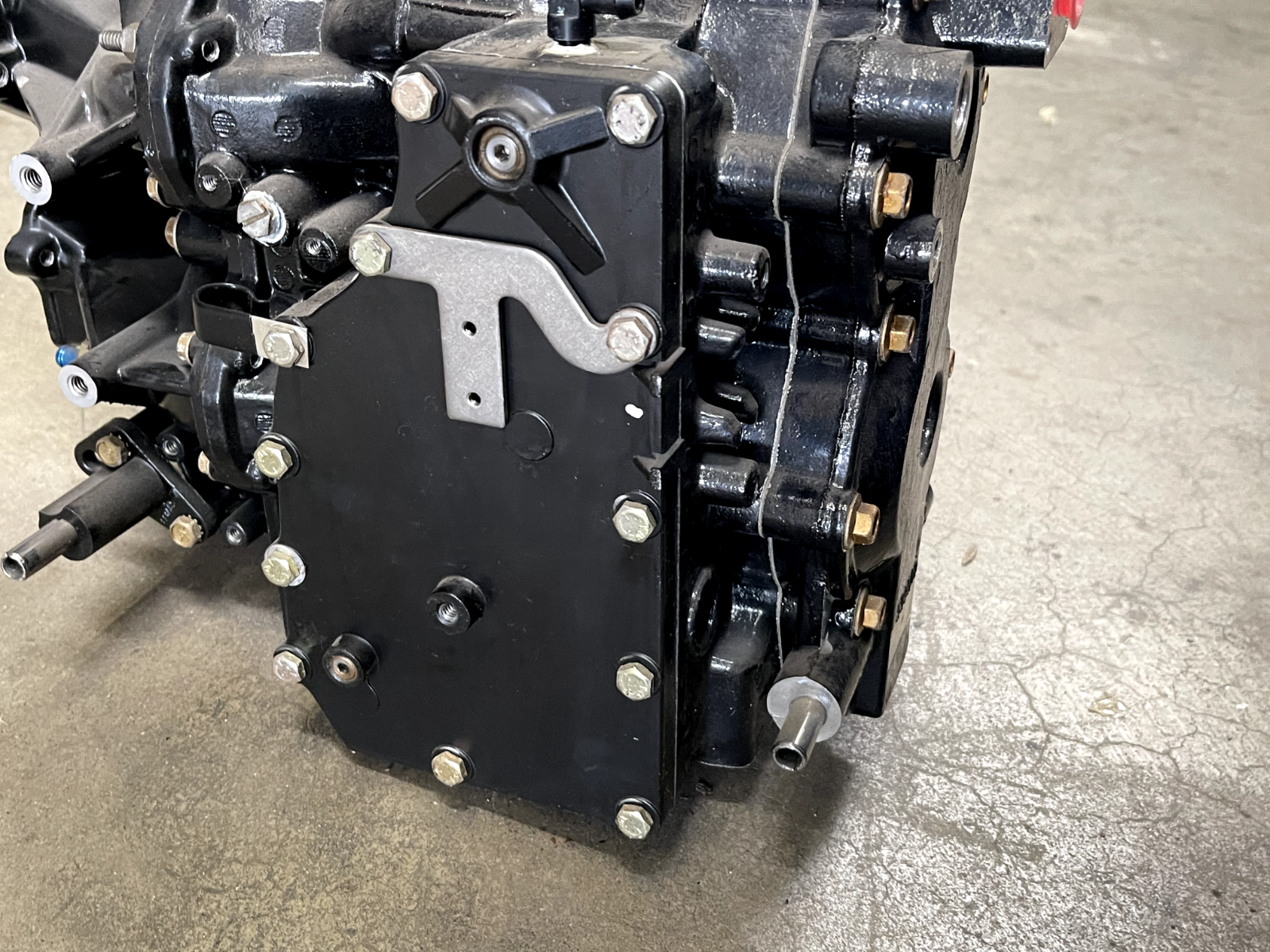 *NEW OEM* Johnson Evinrude 40 50 HP Powerhead