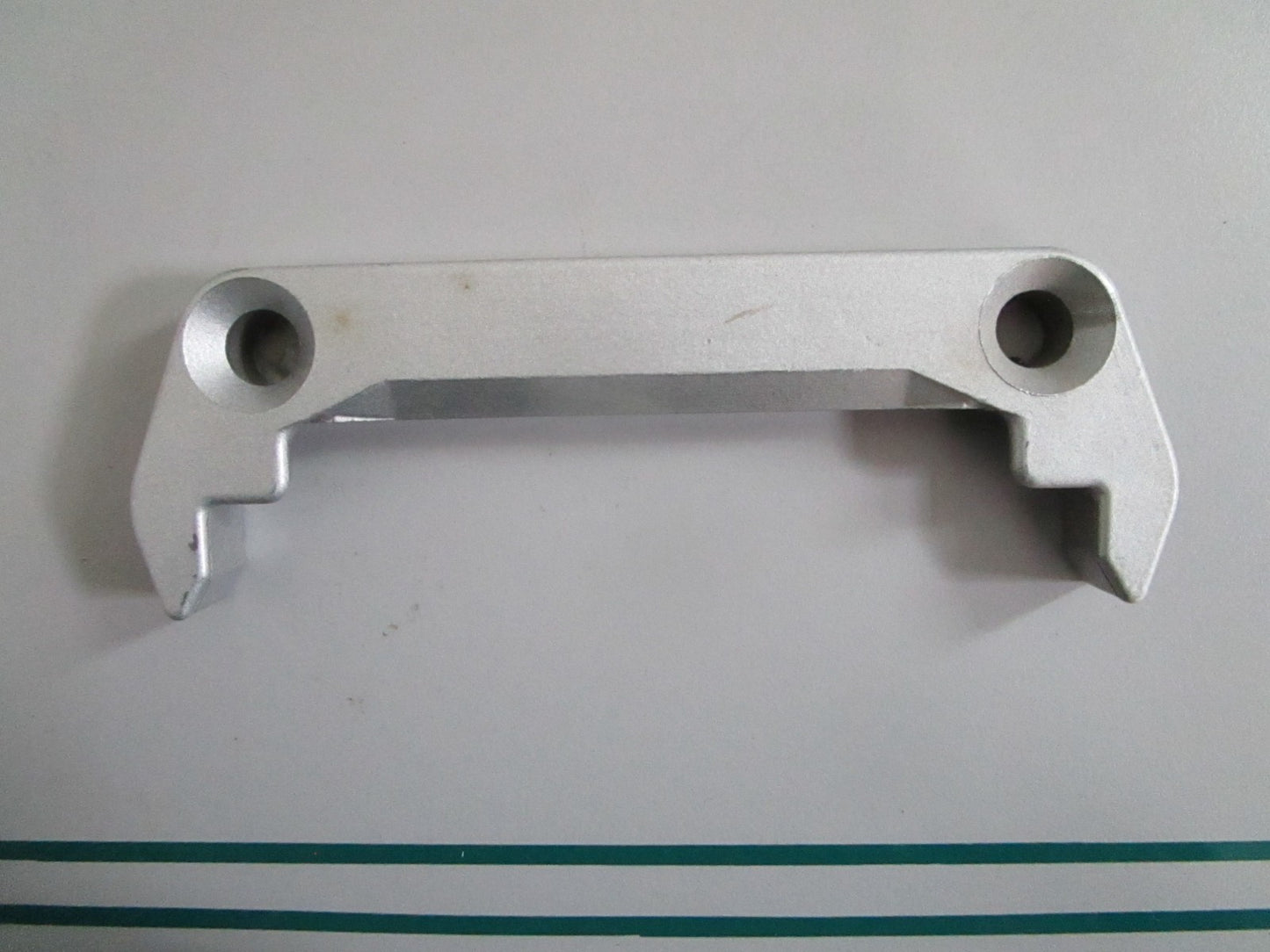 NEW OEM 310821 0310821 OMC Johnson Evinrude Clamp 0820