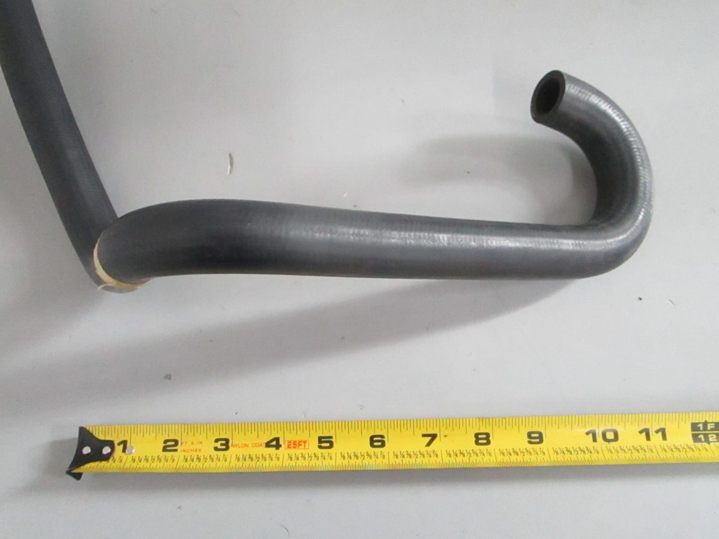 NEW OEM 911974 0911974 OMC Johnson Evinrude Cooler Hose 0820