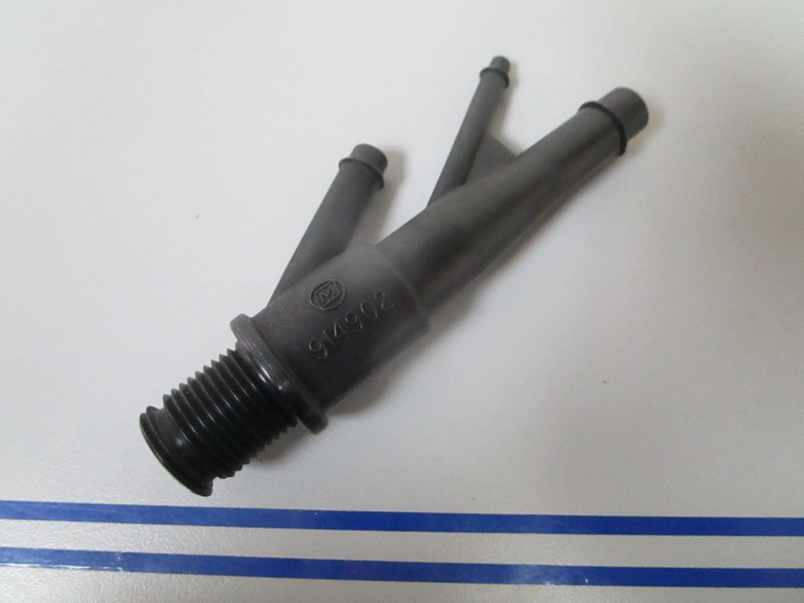NEW OEM 914902 0914902 OMC Johnson Evinrude Aspirator Valve 0720
