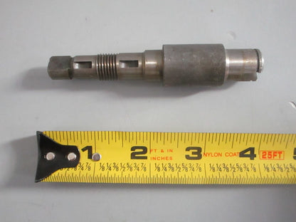 NEW OEM 580417 0580417 OMC Johnson Evinrude Shaft & Ball 0820