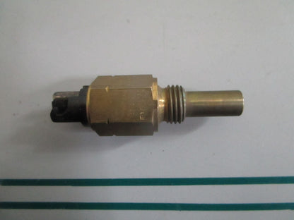 NEW OEM 0065451124 Mercedes-Benz Temperature Switch 0820