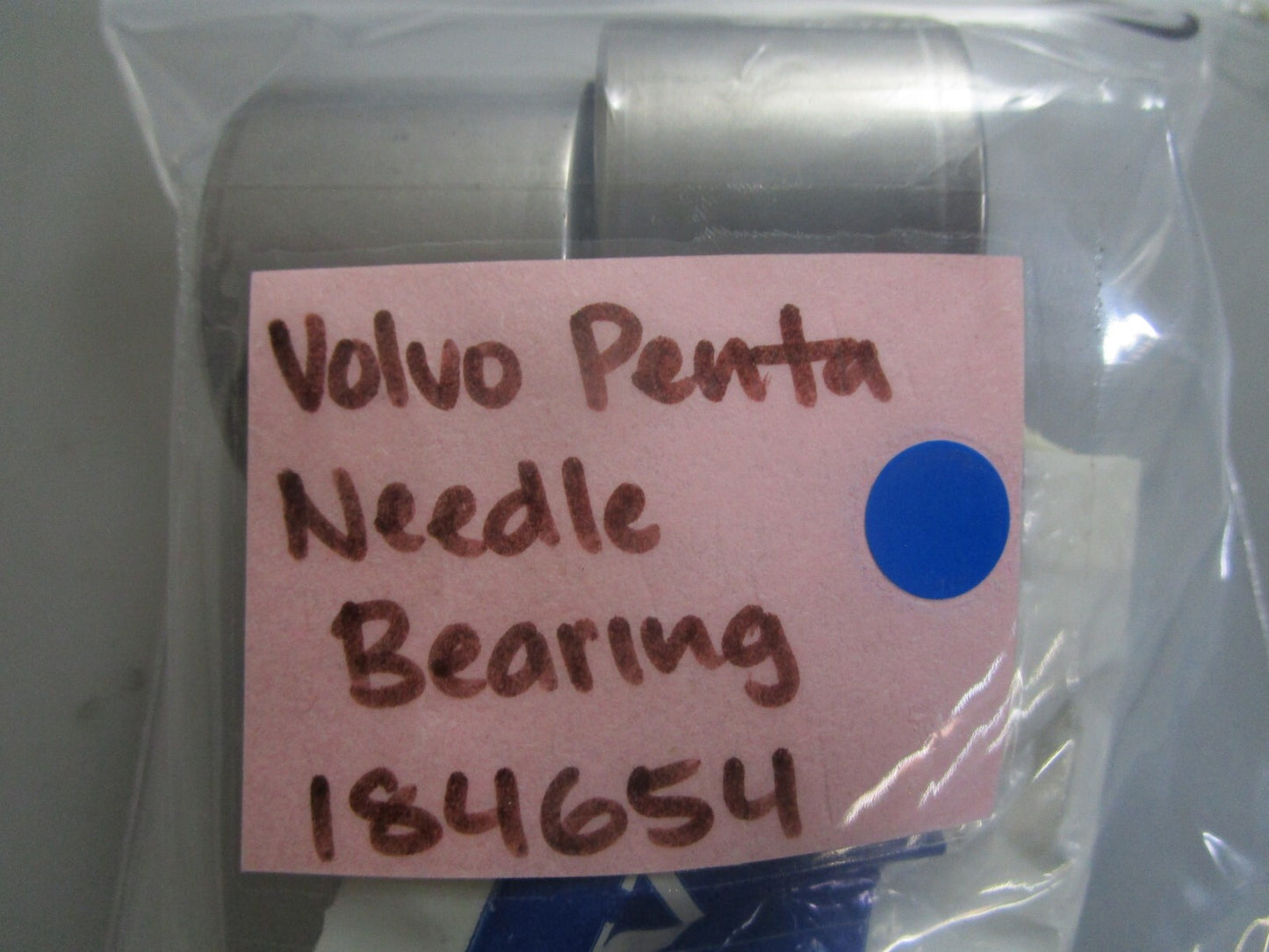 *NEW OEM* 0810 Volvo Penta Needle Bearing 184654